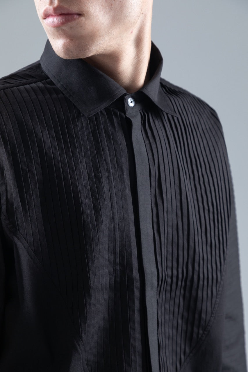 BLACK PLEATED SHIRT