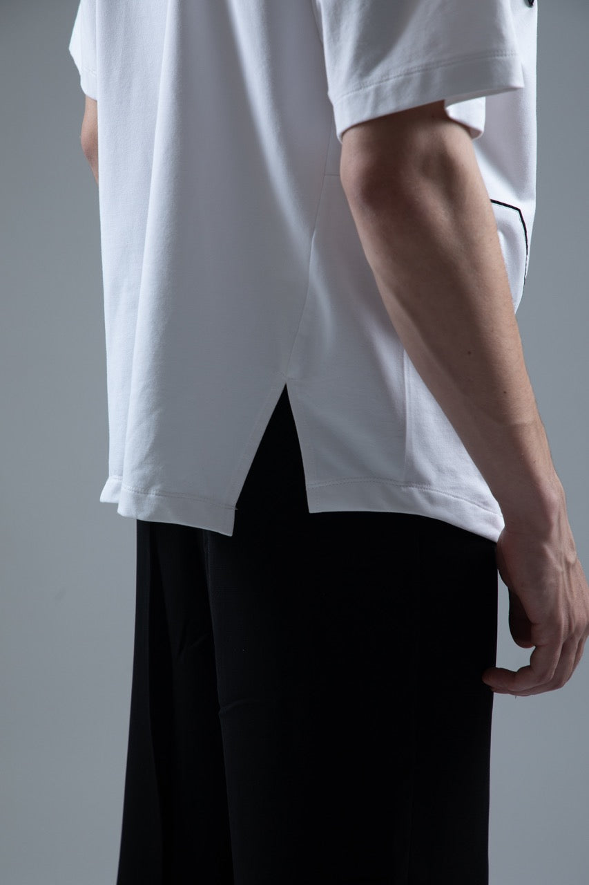 WHITE MONO PIPED TEE