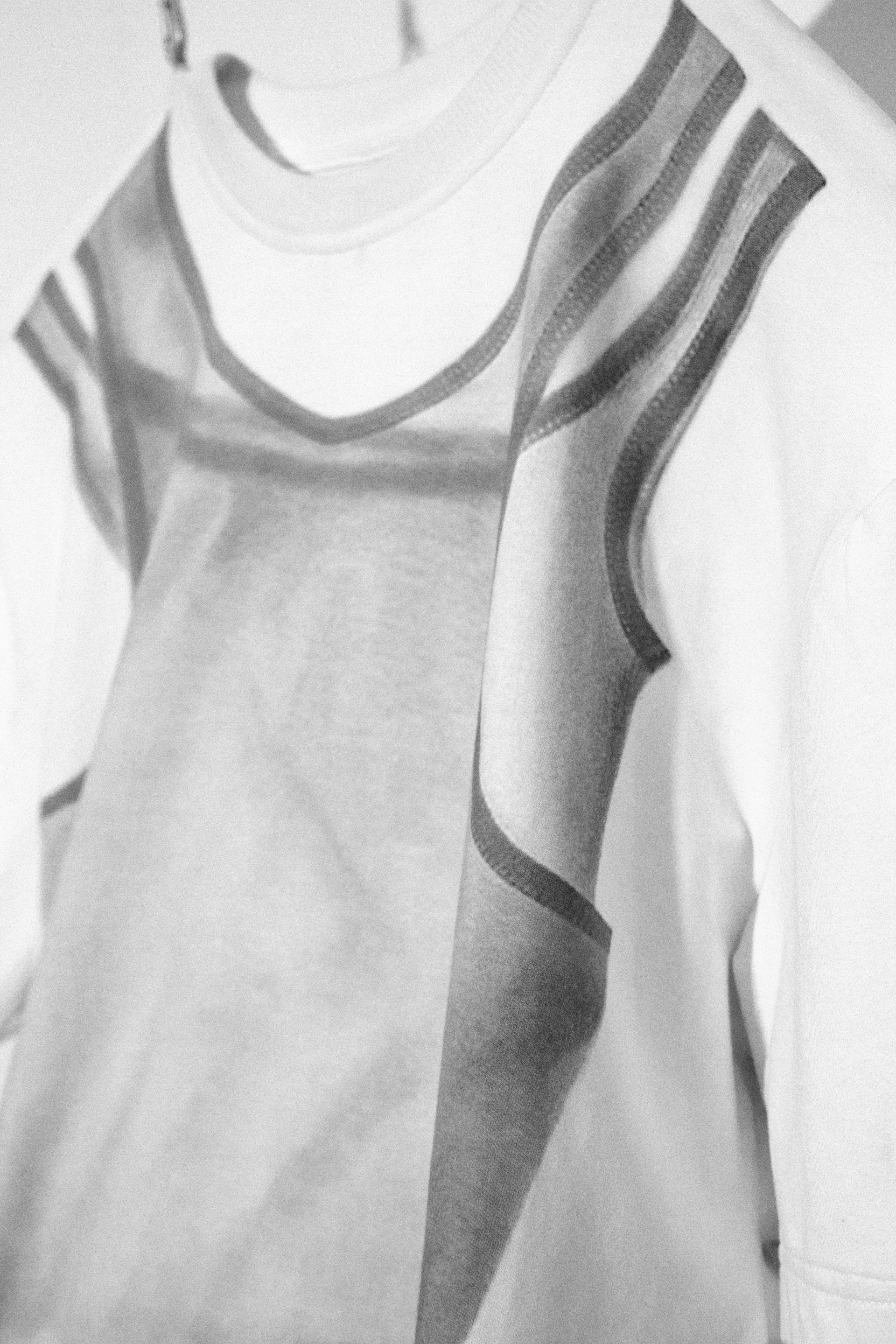VEST TEE